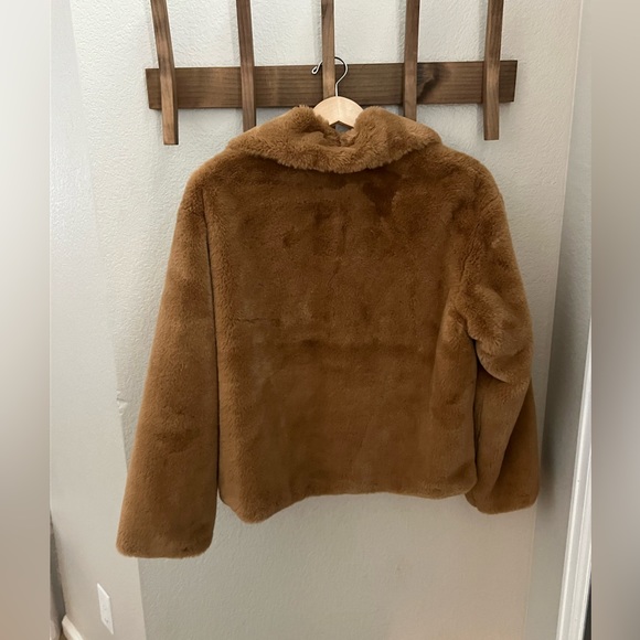 Divided Teddy Bear Coat Size Small. Caramel Brown - Picture 3 of 7